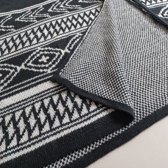 Merona Open Front Poncho Sweater - Picture 5 of 13